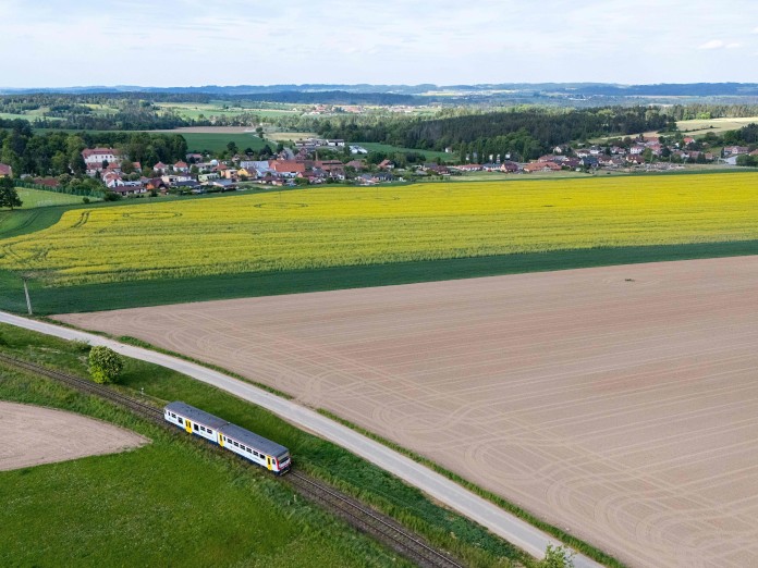 Do Budišova vás zaveze lokálka ze Studence. Foto David Baštář.