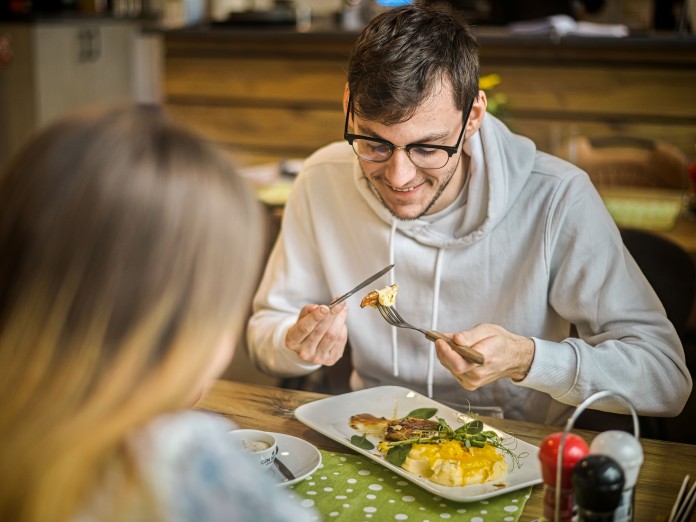 Hřebíkovna ve Valčí nabízí moderní gastronomii. Foto Vít Bláha.