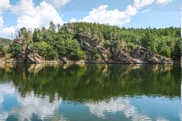 KOUPALIŠTĚ A AQUAPARKY