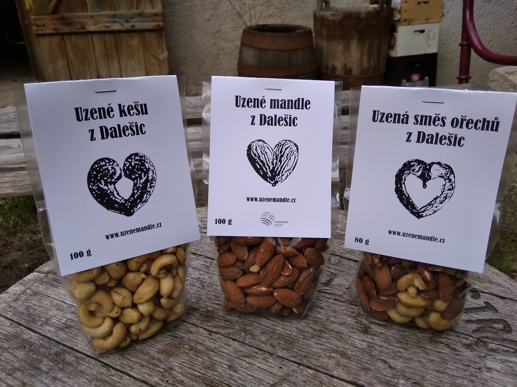Uzené mandle z Dalešic Uzené mandle z Dalešic