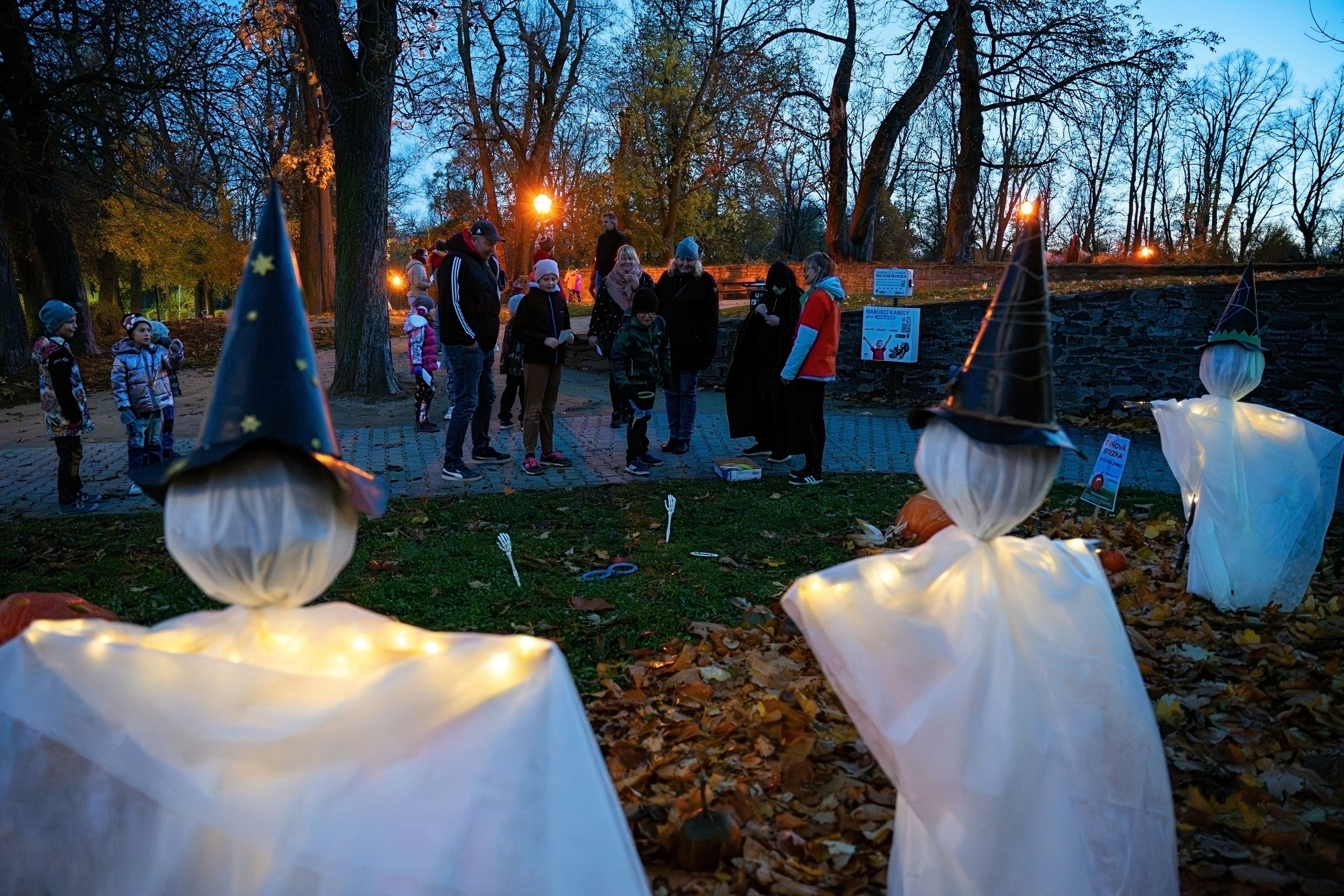 Na halloweenské stezky se můžete vydat do Jaroměřic nad Rokytnou nebo Kojatína. Foto David Baštář. 